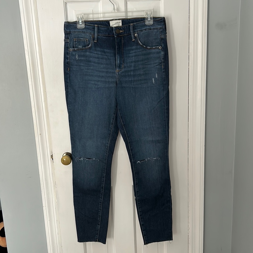 Universal Thread Jeans size 8